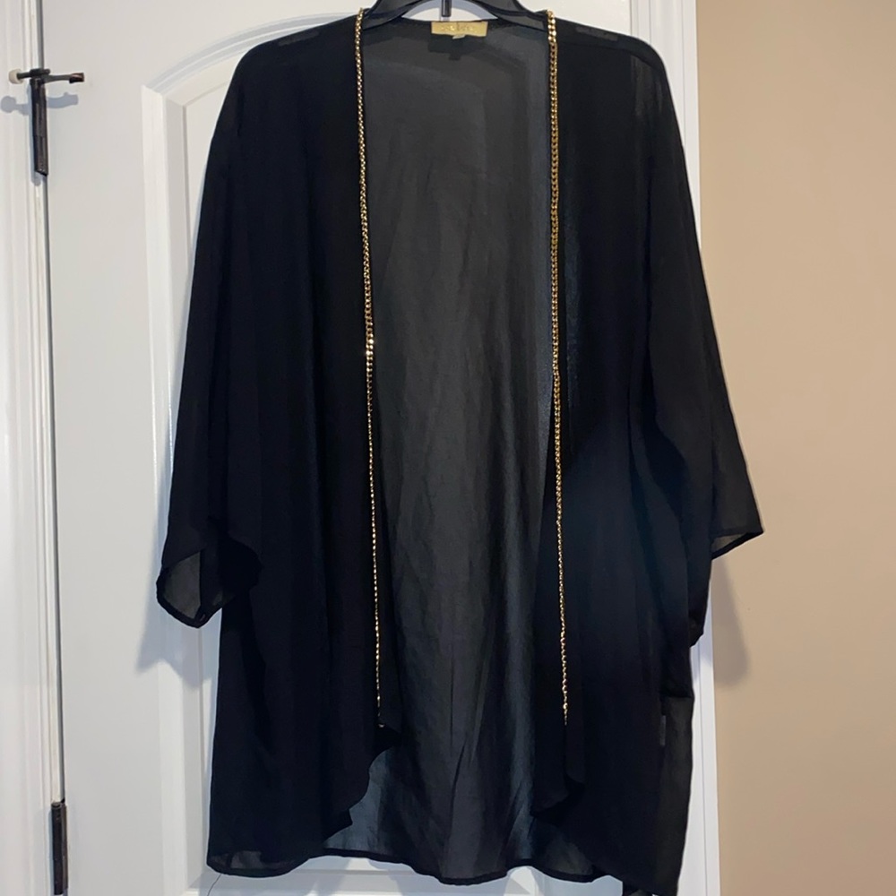 ✨ Sheer Gold Chain Trim Kimono ✨